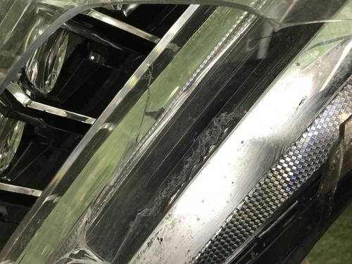 Битая Фара левая Cadillac Escalade 4 (14-20) LED