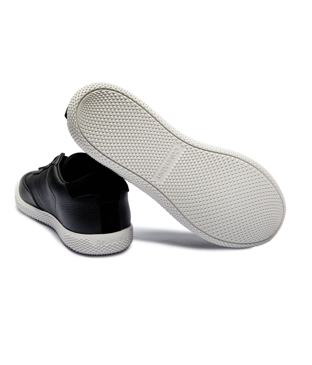 Кожаные кроссовки Calvin Klein - черный(HM0HM01803)