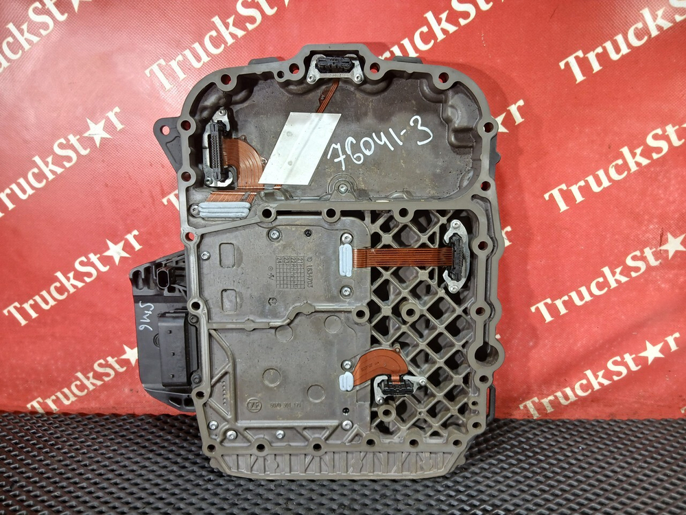 Блок управления АКПП ZF12TX2621 2023г.