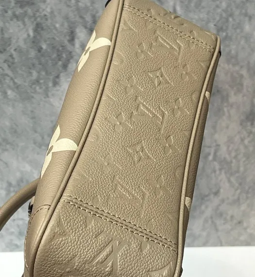 Сумка Louis Vuitton Trianon PM бежевый