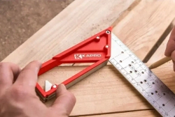 Угольник Kapro 353-25 см