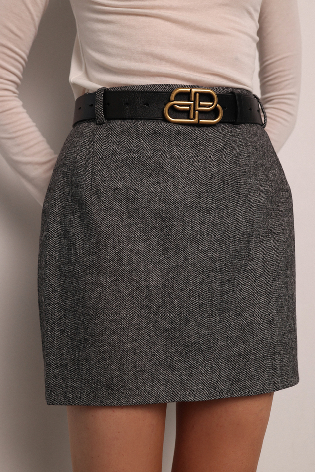 Юбка мини серая в елочку