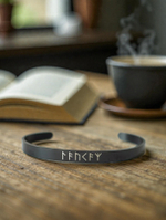 Браслет амулет с рунами Защита, благополучие