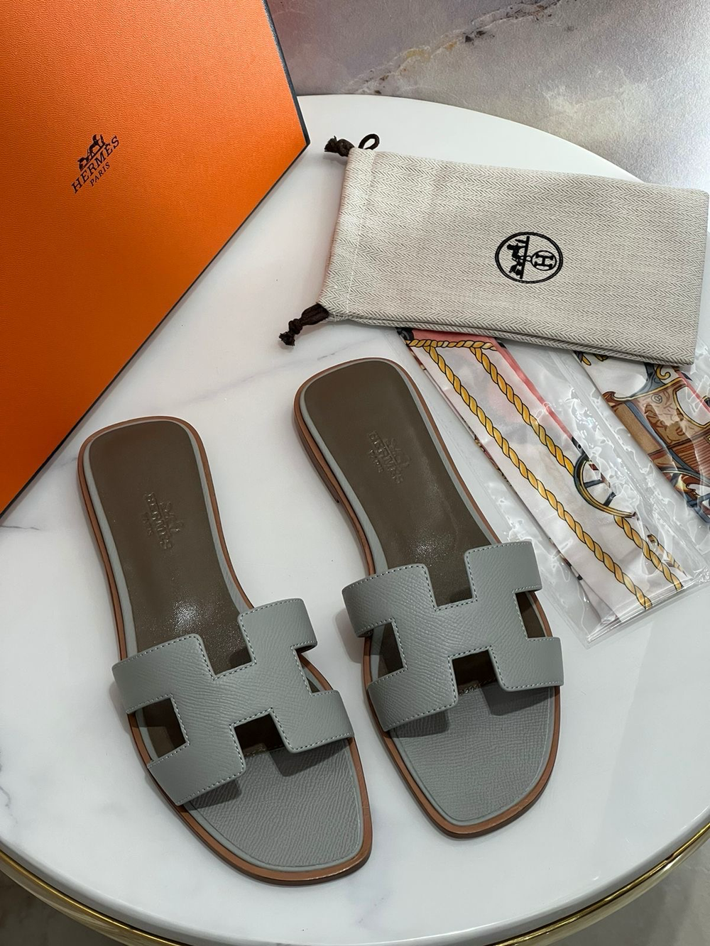 Шлепанцы Hermes