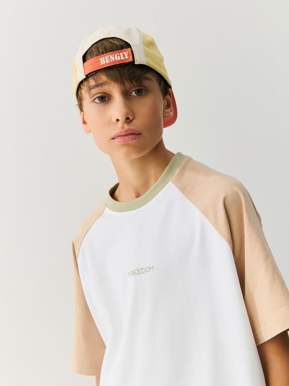 Футболка Колор блок "Тофу/Песок" 7+