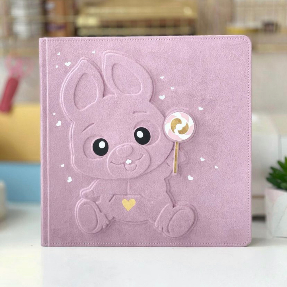 Заготовка для тиснения "Зайка с леденцом" 17,5х12,8 см