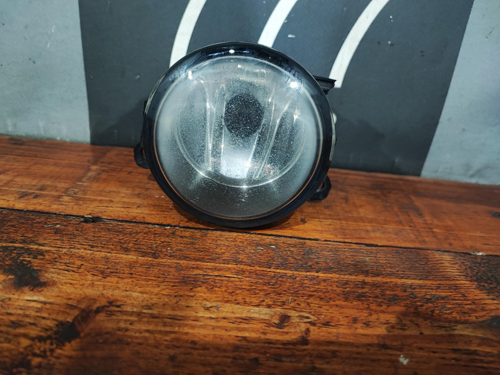 ПТФ передняя Logan 1,  Focus 2, SX4 1  Б/У Оригинал 89210094