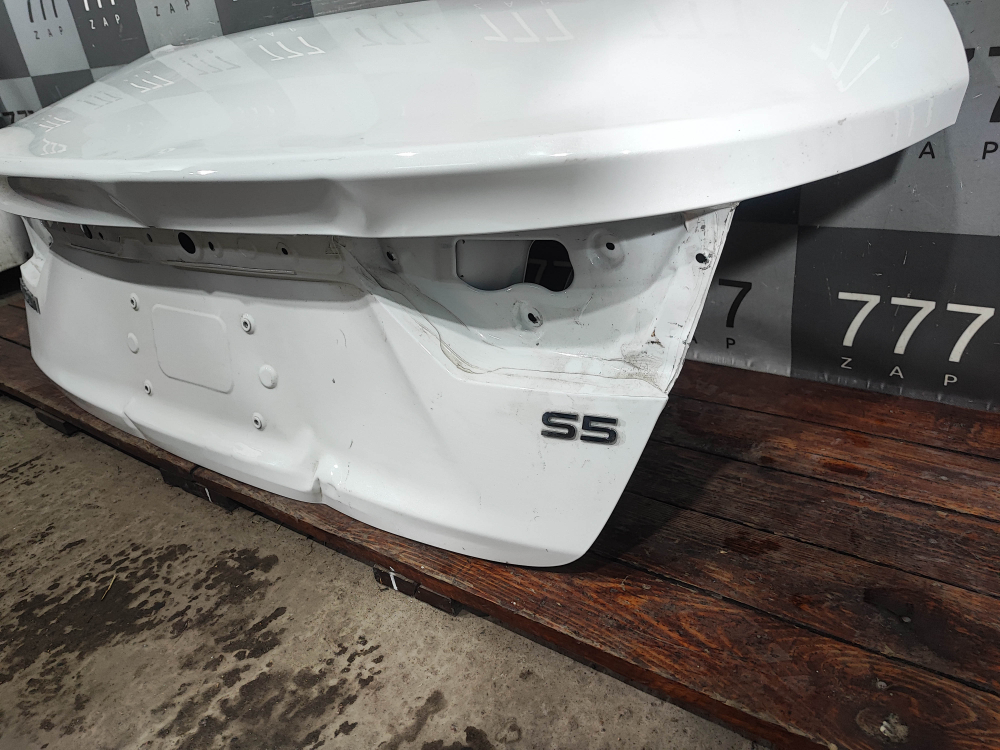 Крышка багажника Omoda S5 22-нв Б/У Оригинал 552000189AADYJ