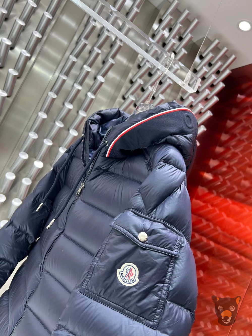 Пуховик Moncler