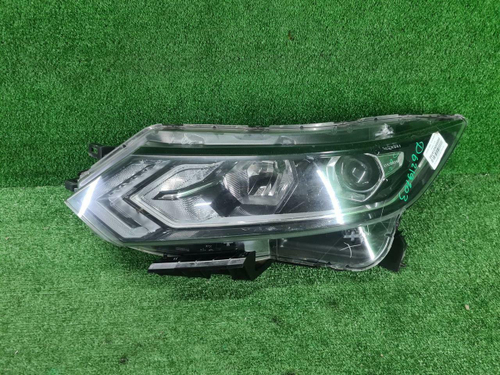 Битая Фара левая Nissan Qashqai 2 j11 2017-2023 галоген