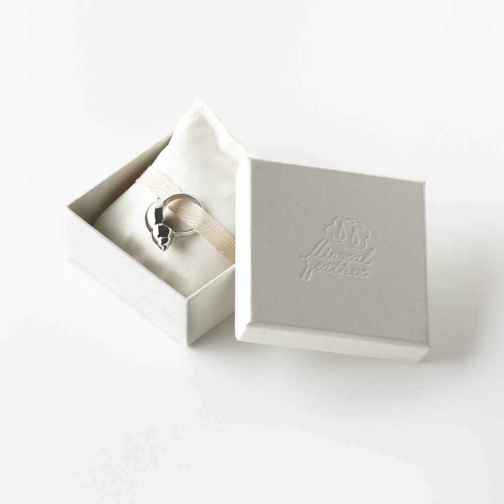 Mineral Weather Кольцо "Ракушка" большая