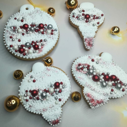 Игрушка на елку №12