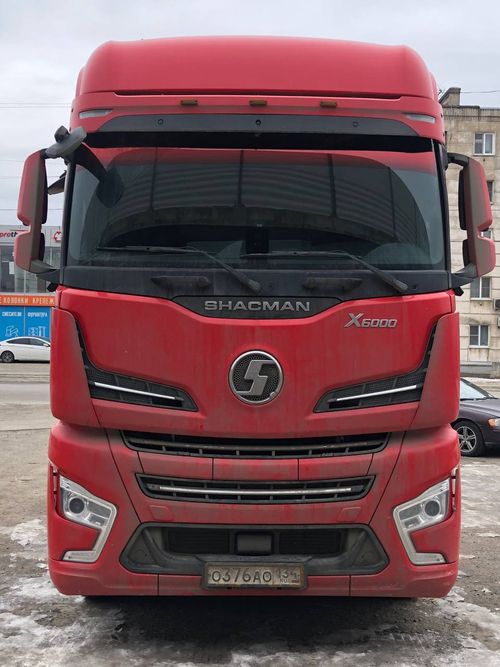 Shacman (Shaanxi) SX* 4x2 Седельный тягач SX4188YY381 (Дизельный, 12,5 л, 473 л.с., АТ)
