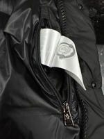 Пуховик Moncler