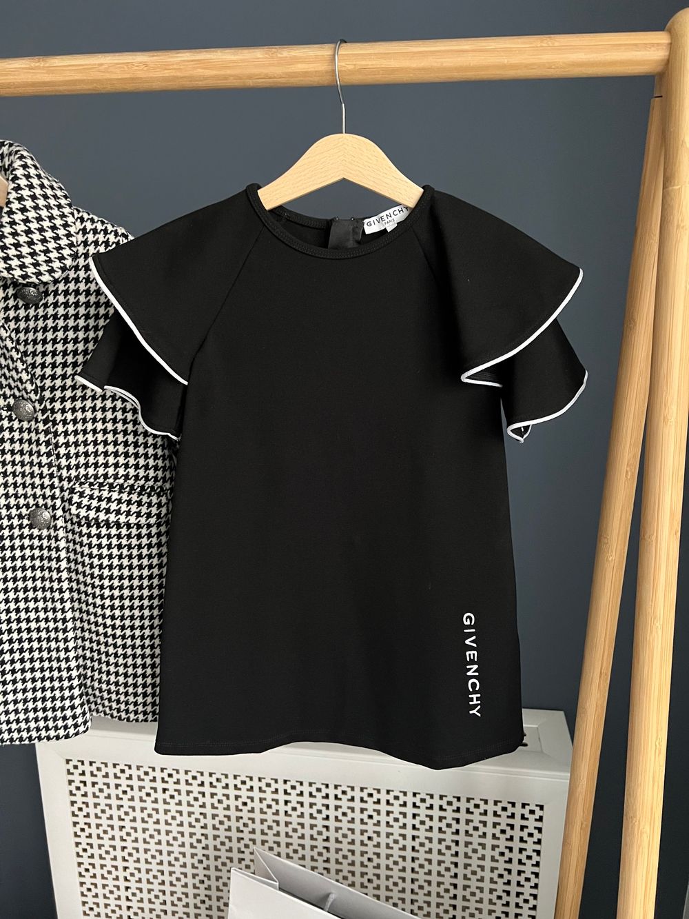 Платье Givenchy, 104