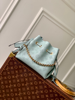 Louis Vuitton Bella