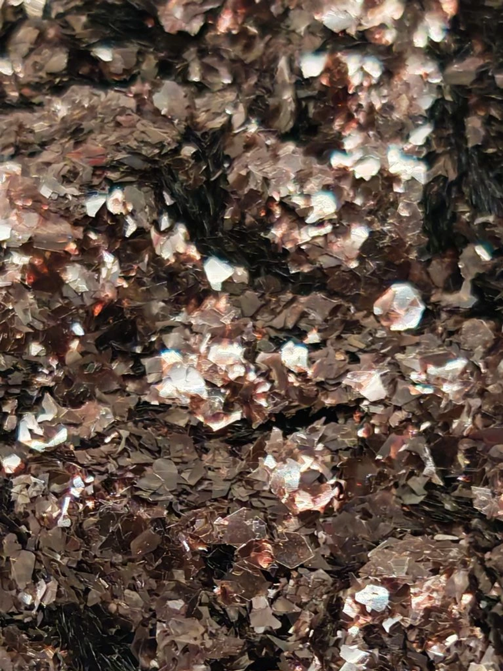 Хлопья - слюда 88303 Шоколадный прозрачный глянец - для литья изделий и творчества