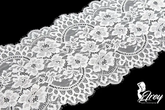 03-275 Кружево эластичное 23 см, теплый белый
