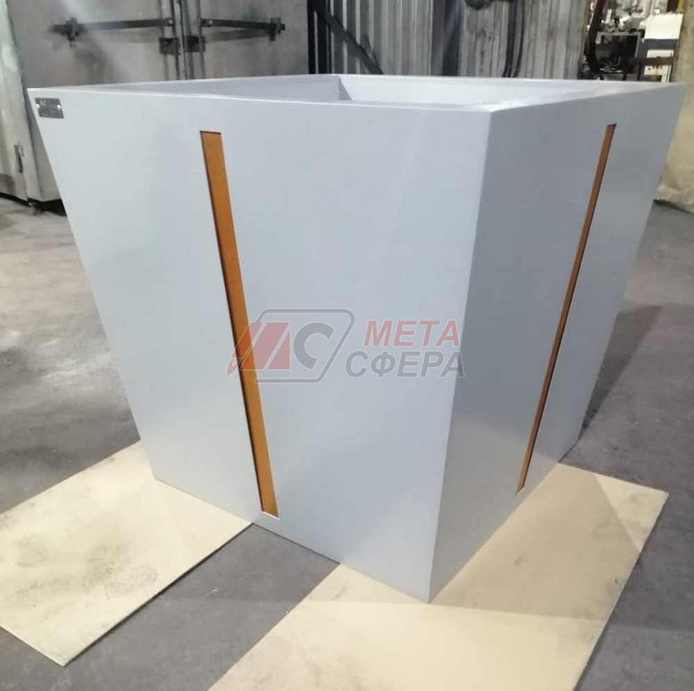 Вазон Агава трапеция