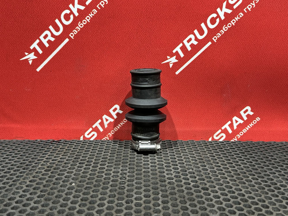 Патрубок компрессора