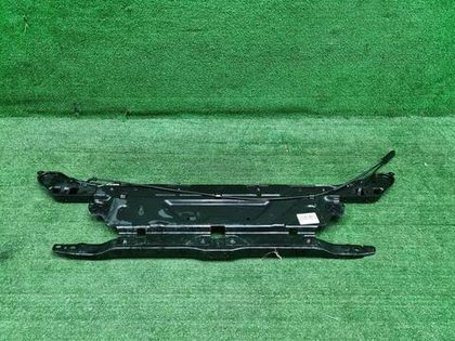 Телевизор верхняя часть BMW 3er G20 (2018-н.в.)