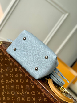 Louis Vuitton Bella