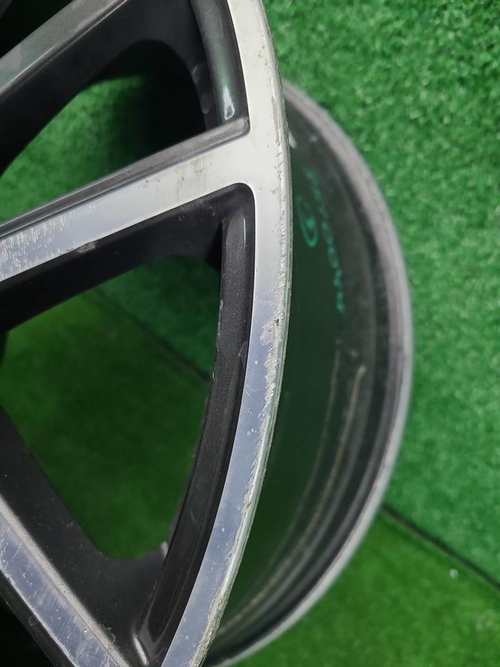 Диск литой R21 Maserati Levante (2016-2024) перед