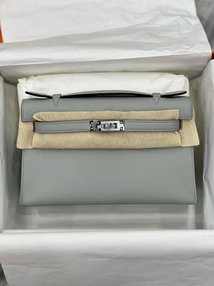 Кроссовки Hermes