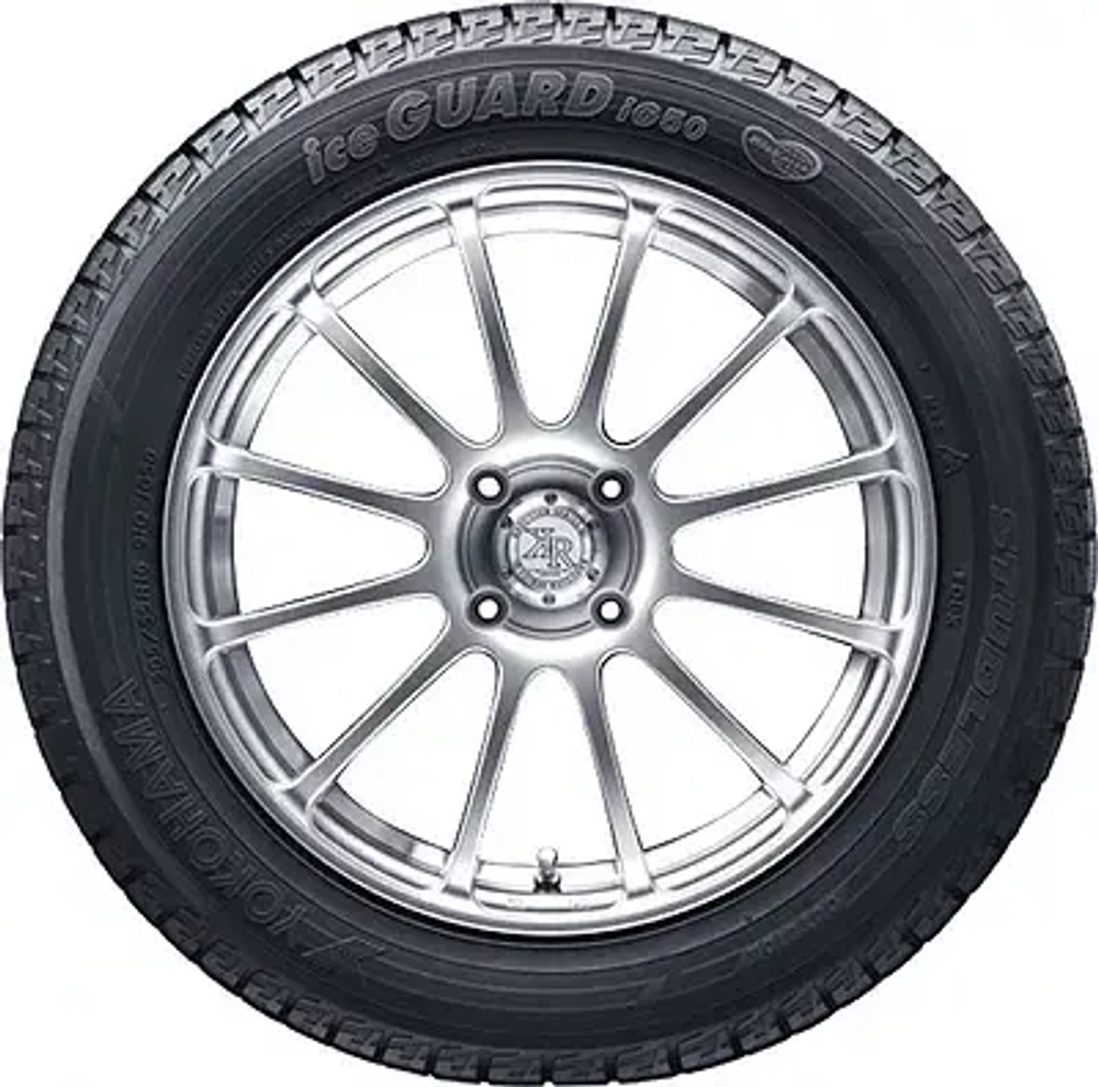 Yokohama Ice Guard IG50+ 235/45 R17 94Q