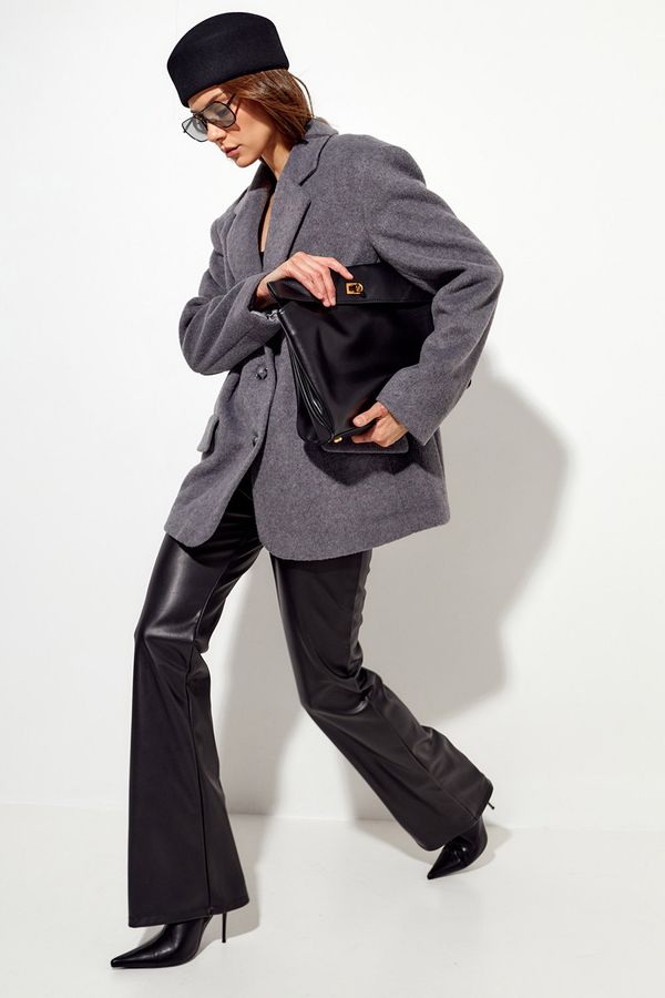 Пальто-пиджак с шерстью серого цвета