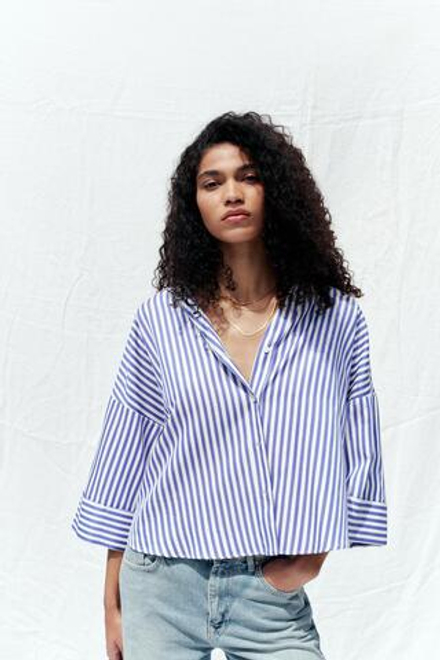 ZARA РУБАШКА В ПОЛОСКУ С ШИРОКИМИ РУКАВАМИ И БЛЕСТЯЩЕЙ НИТЬЮ, СИНИЙ/БЕЛЫЙ