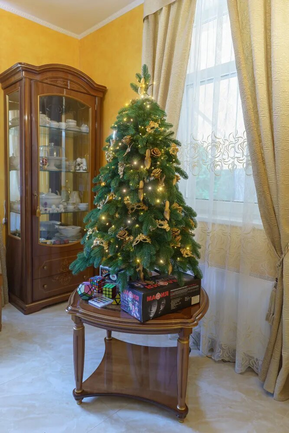 Искусственная новогодняя елка Царь Елка Афродита, литая, 120 см