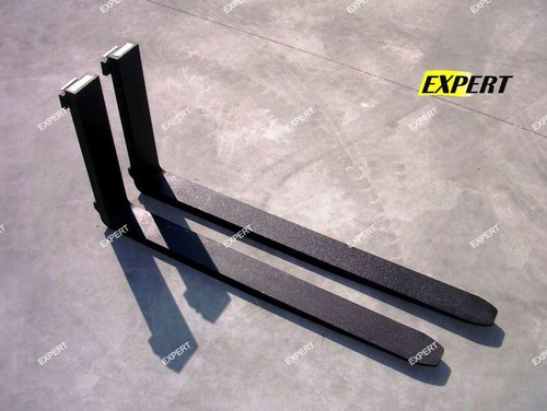 Вилы паллетные на Экскаватор-погрузчик Case