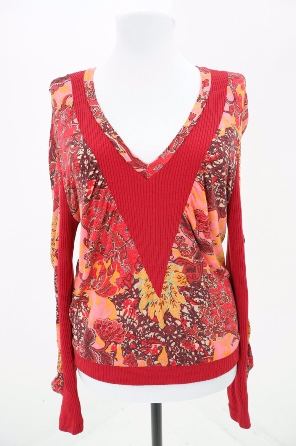 Джемпер красочный 44 размер