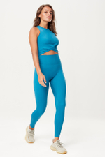 Легинсы с высокой талией