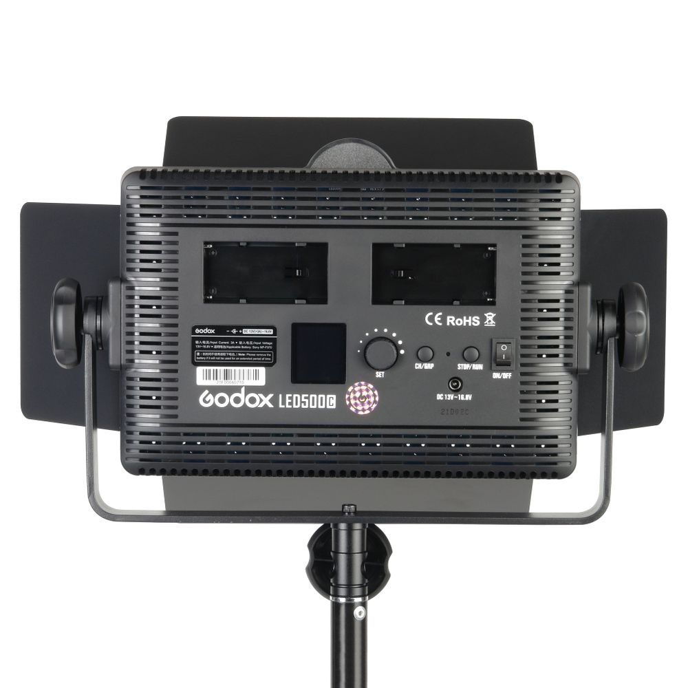 Светодиодный осветитель Godox LED500C