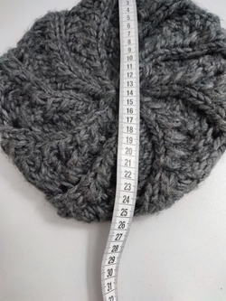 Берет крупной вязки