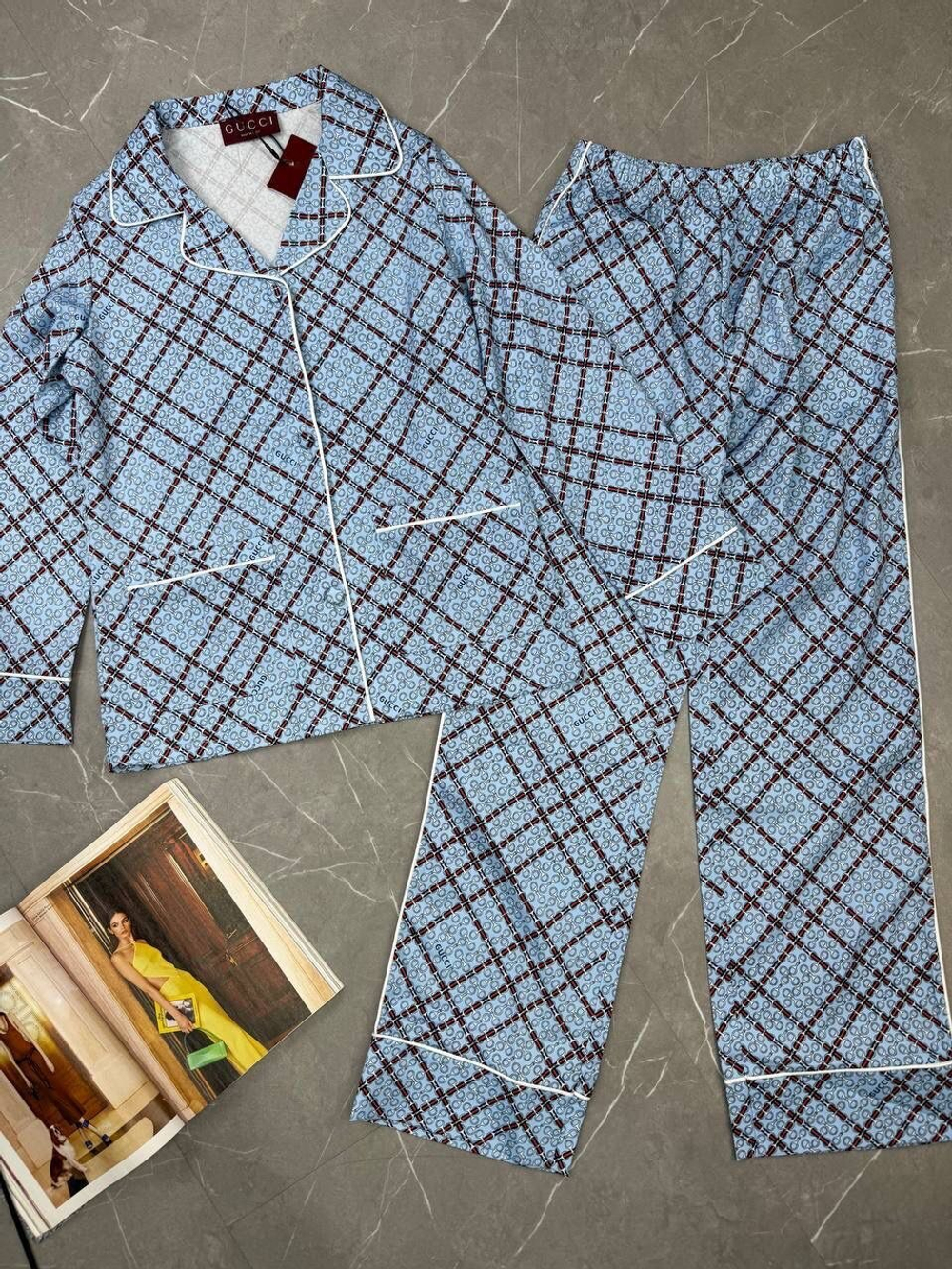 Костюм Gucci
