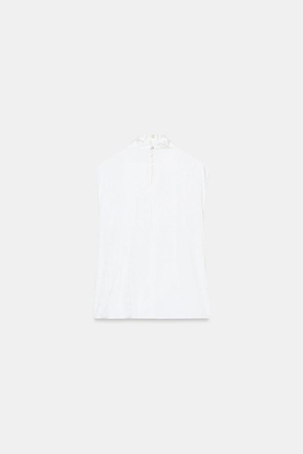ZARA АТЛАСНЫЙ ТОП НА ЗАПÁХЕ, БЕЛЫЙ