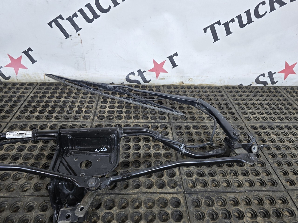 Трапеция стеклоочистителей 2020г.