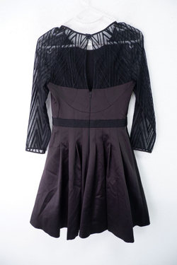 Платье Karen Millen модное 42 размер