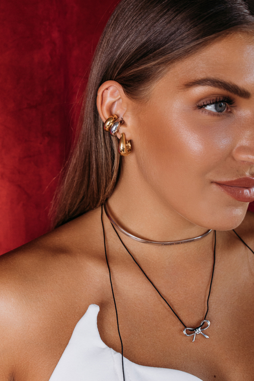 Колье-чокер "Бант на шнурке"