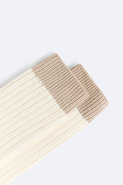 ZARA НОСКИ С КОНТРАСТНЫМИ ДЕТАЛЯМИ, ЭКРЮ