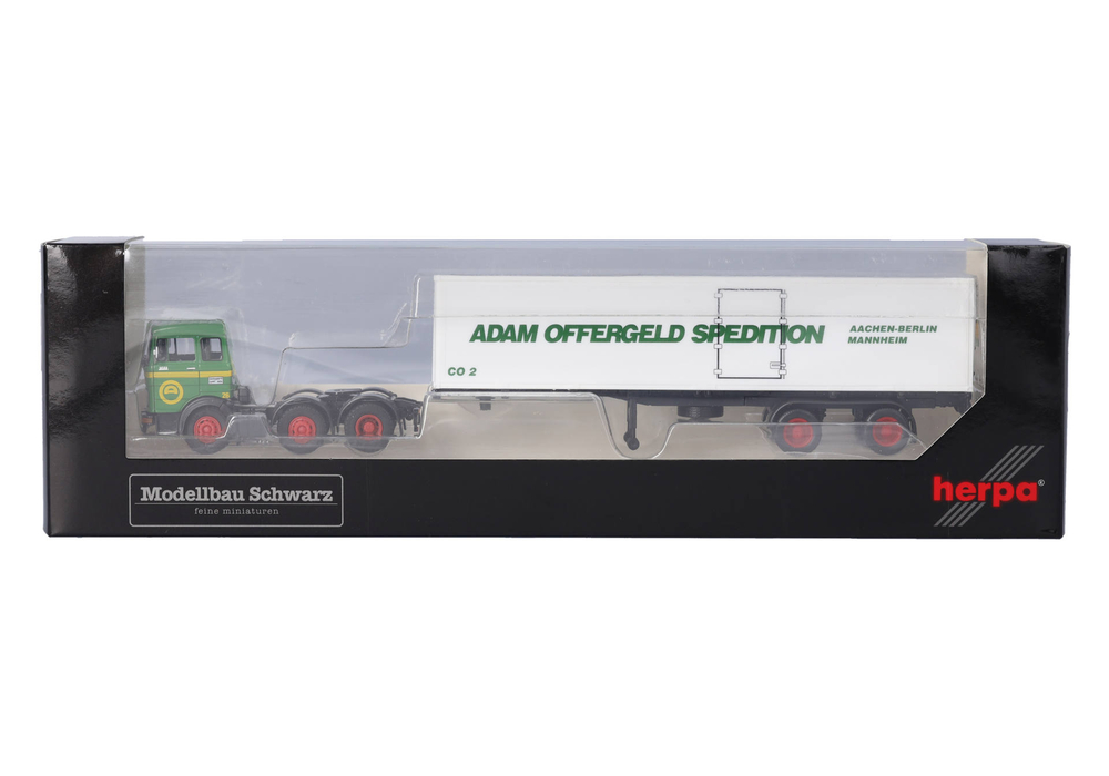 Грузовик Mercedes-Benz LPS 2032 п/п контейнеровоз "Spedition Offergeld"