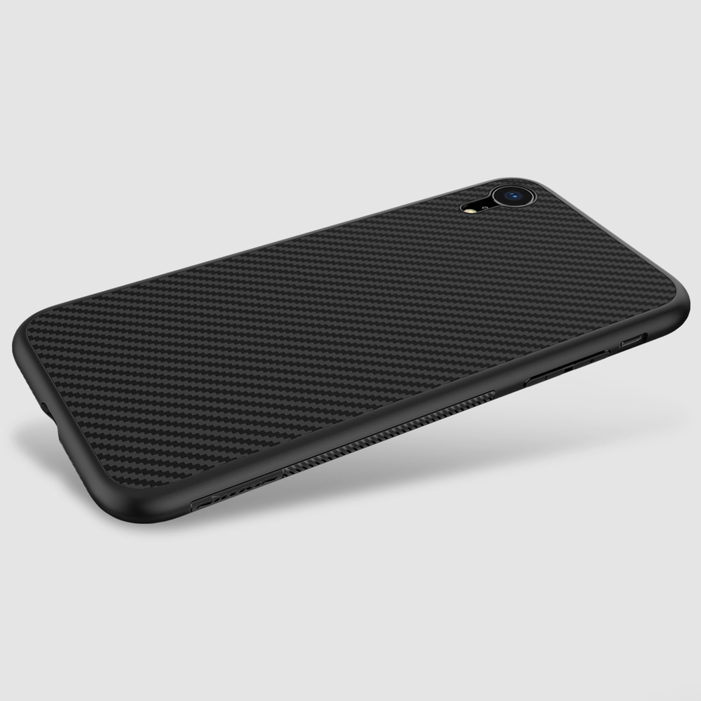 Чехол от Nillkin для смартфона iPhone XR, серия Synthetic Fiber (покрытие синтетический карбон)