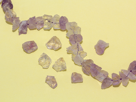 Бусины из необработанного аметиста 10-17мм (1 штука)