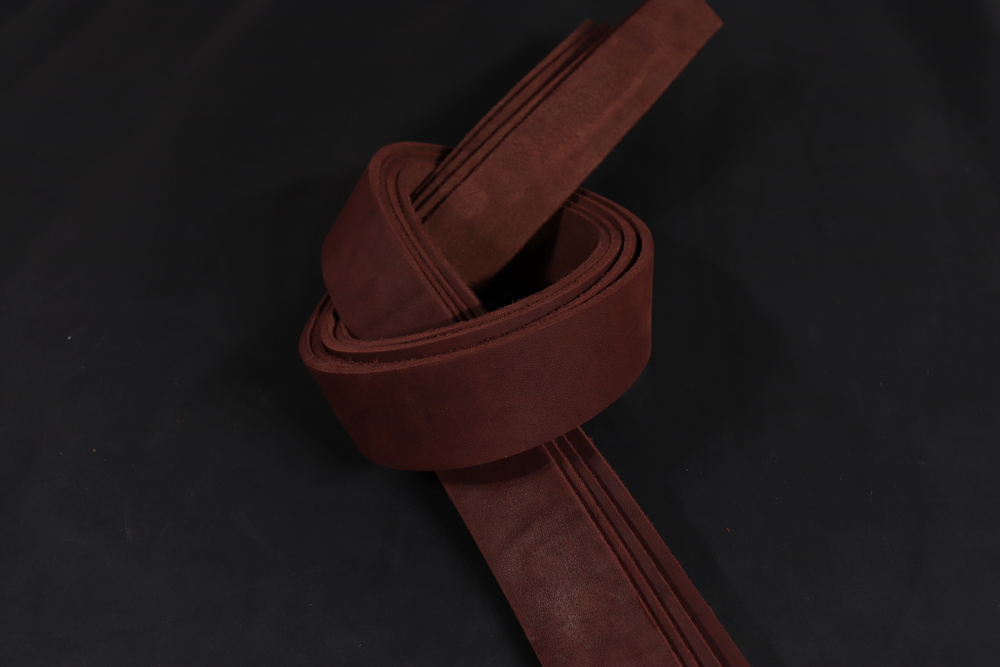 Ременная заготовка Бордо гладкая
