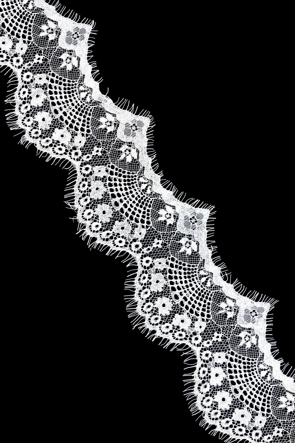 Узкое кружево шантильи белое неэластичное 11 см