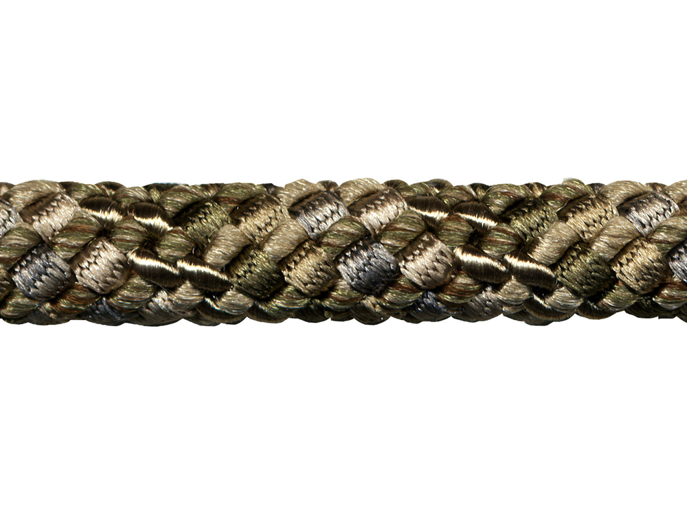 10011/28 Шнур с ресничкой узкий