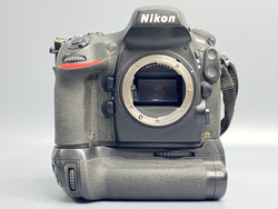 Nikon D800 + BG-2H 141.000 кадров